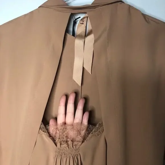 Numero Ventuno N21 Back Detail Blouse Star Button